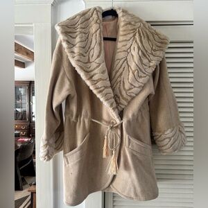 Vintage Lorovi Beige Coat with Faux Fur Trim